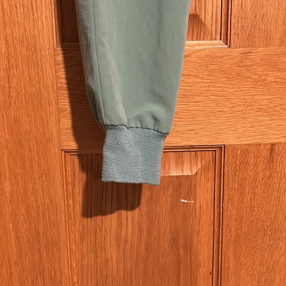 Men’s Figs Tansen Jogger Scrub Pants in LIMITED RARE Jade | Size M Tall